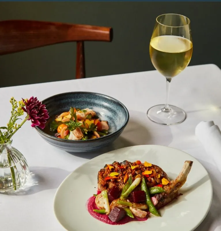 5&10, food & libations in Athens, GA
