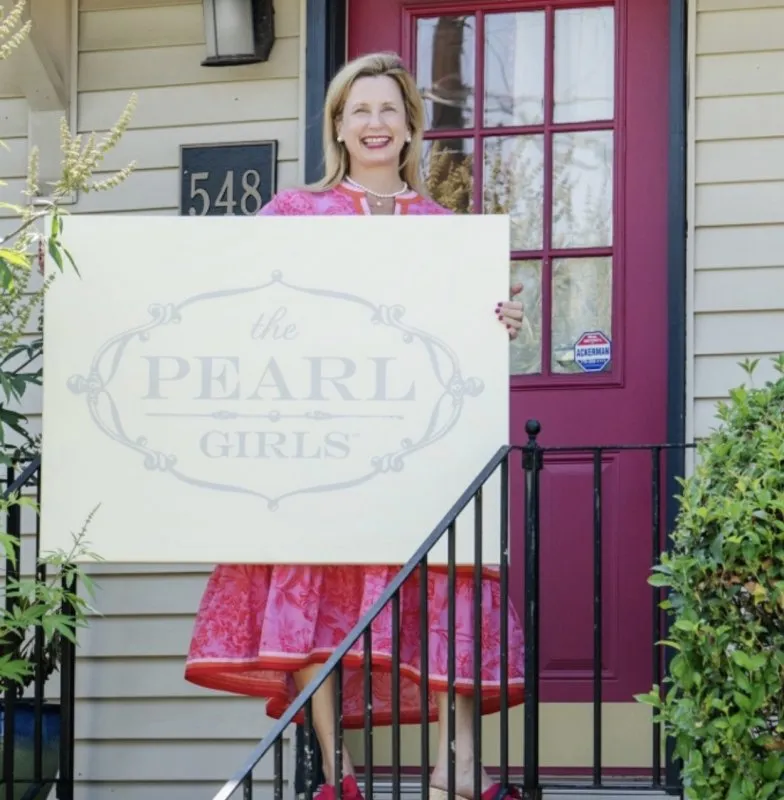 The Pearl Girls, shopping in Athens, GA