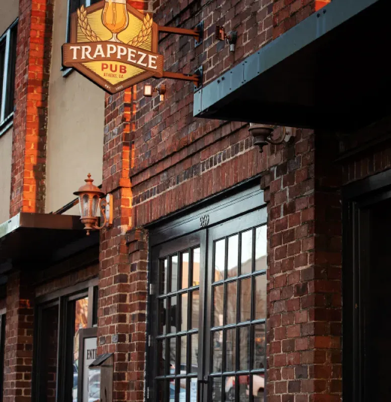 Trappeze Pub, food & libations in Athens, GA
